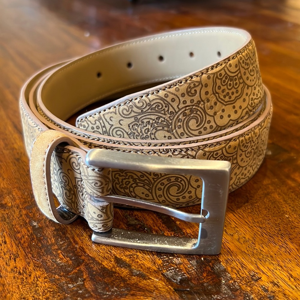 Men’s Tan Robert Graham Leather Belt